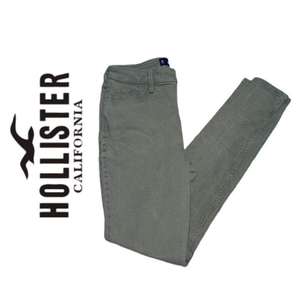 Hollister High Rise Super Skinny Classic Stretch Army Green Pants - Size 5R